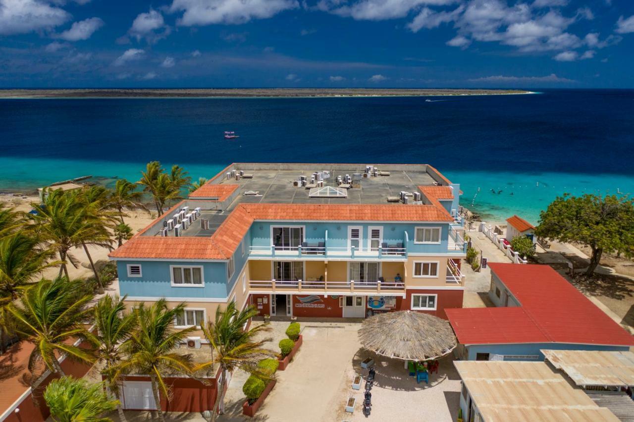 Oceanfront Parrotfish At Den Laman كراليندايك المظهر الخارجي الصورة